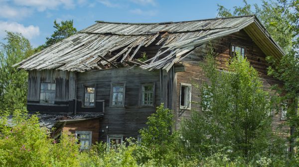Cottage Demolition in Greenville
